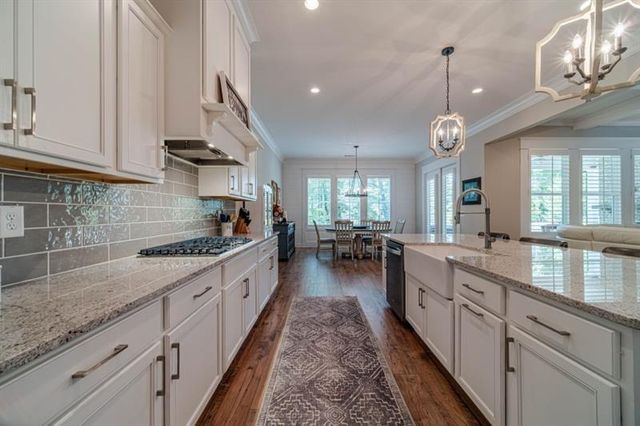 6118 Golf View Court, Jefferson, GA 30549