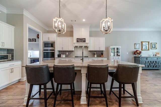 6118 Golf View Court, Jefferson, GA 30549