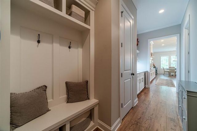 6118 Golf View Court, Jefferson, GA 30549