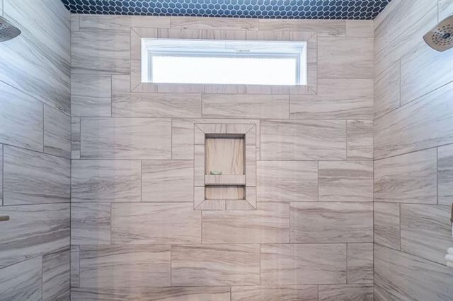 6118 Golf View Court, Jefferson, GA 30549