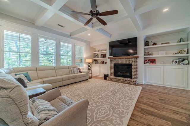 6118 Golf View Court, Jefferson, GA 30549