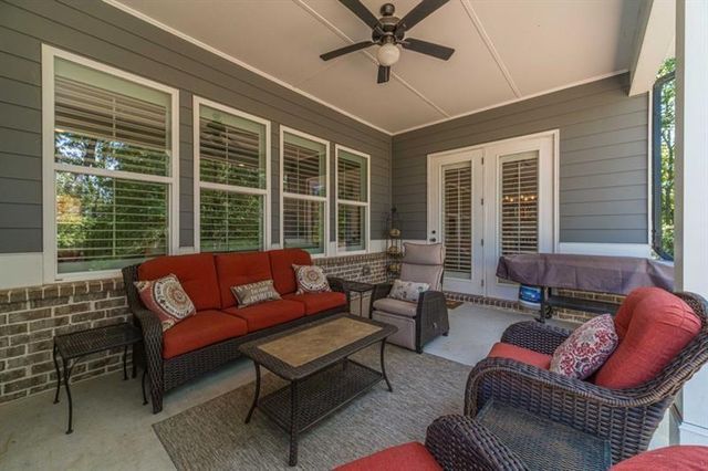 6118 Golf View Court, Jefferson, GA 30549