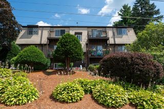 1 Silvestri Cir Unit 20, Derry, NH 03038