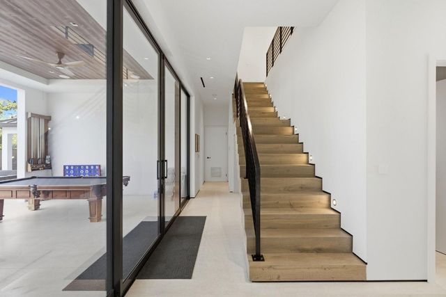 2103 Bayview Drive, Fort Lauderdale, FL 33305