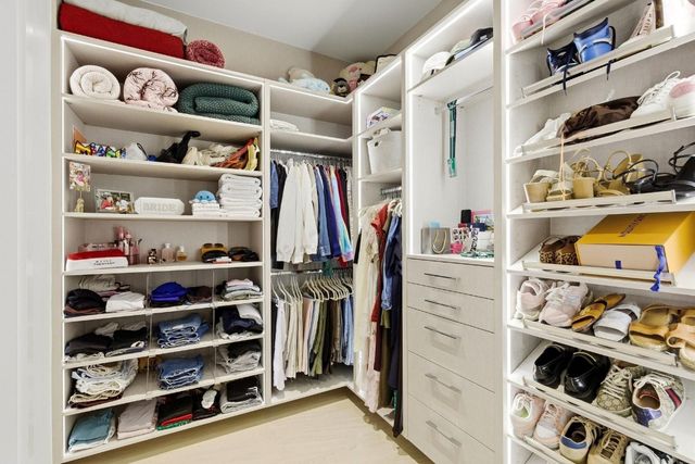 2103 Bayview Drive, Fort Lauderdale, FL 33305