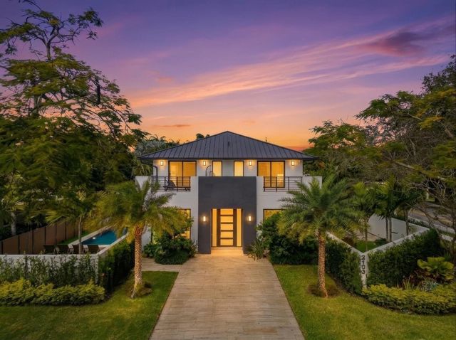 2103 Bayview Drive, Fort Lauderdale, FL 33305