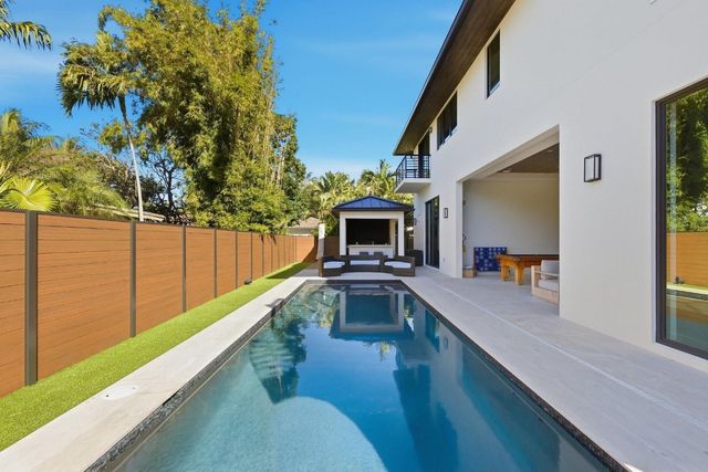 2103 Bayview Drive, Fort Lauderdale, FL 33305