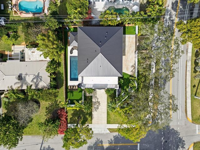 2103 Bayview Drive, Fort Lauderdale, FL 33305