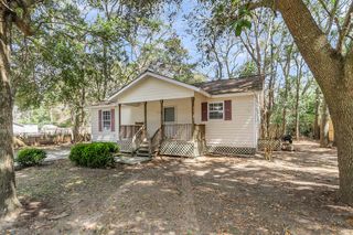 738 Spark Street, Mount Pleasant, SC 29464
