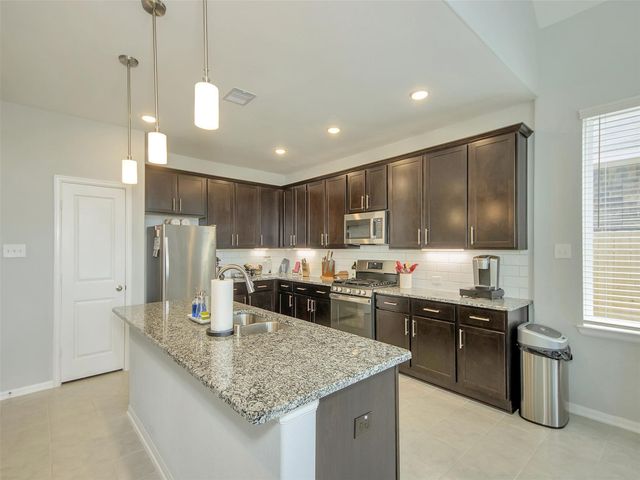 4506 Painted Bunting Lane, Baytown, TX 77521