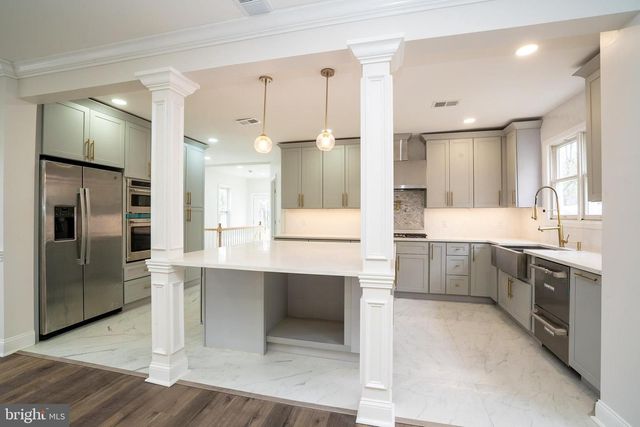 201 MORRISON AVE, Hightstown, NJ 08520