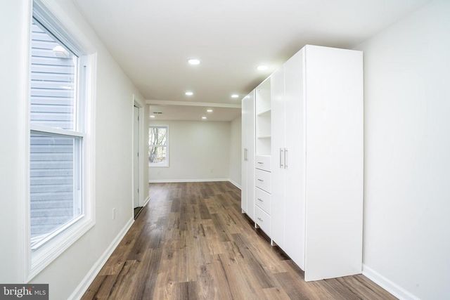 201 MORRISON AVE, Hightstown, NJ 08520