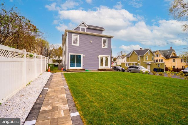 201 MORRISON AVE, Hightstown, NJ 08520