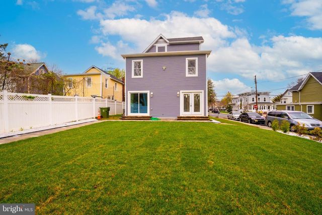 201 MORRISON AVE, Hightstown, NJ 08520