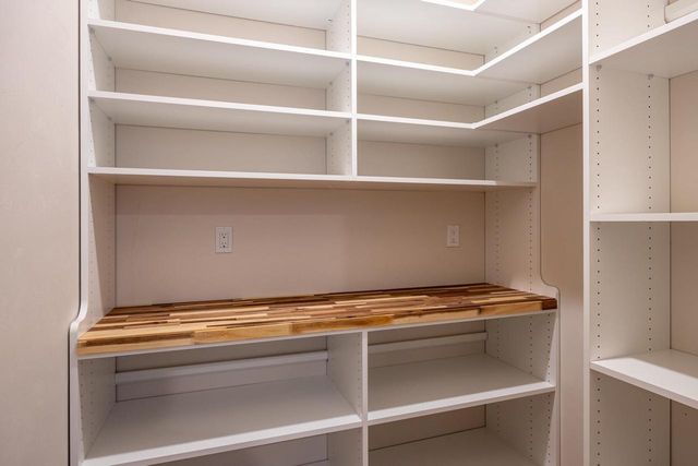 N3933 WETTERING WAY, Freedom, WI 54130