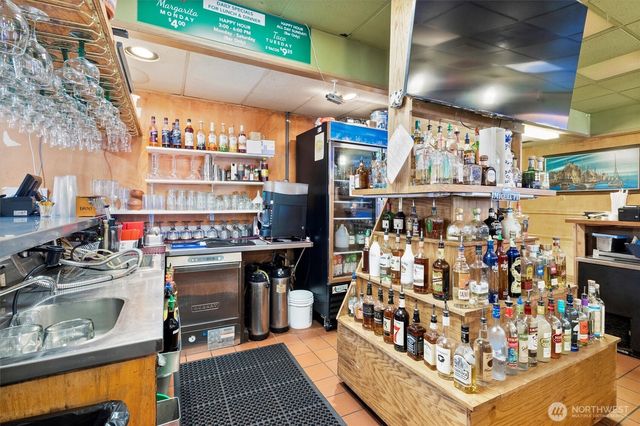 758 Peace Portal Drive, Blaine, WA 98230