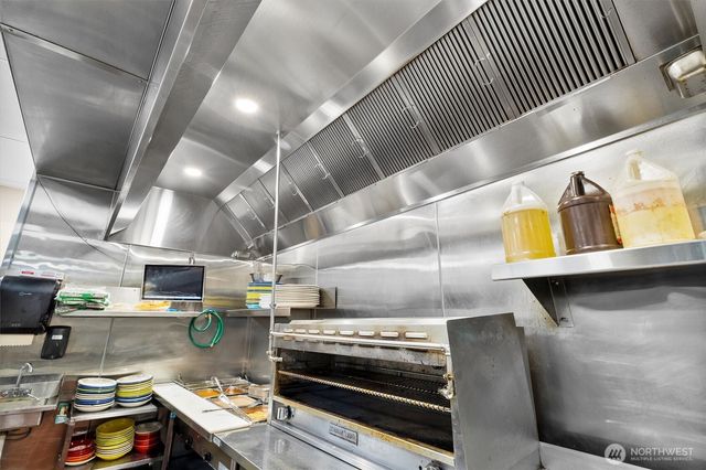 758 Peace Portal Drive, Blaine, WA 98230