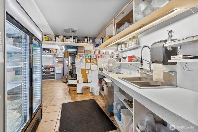 758 Peace Portal Drive, Blaine, WA 98230