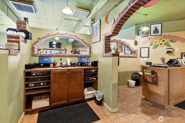 758 Peace Portal Drive, Blaine, WA 98230