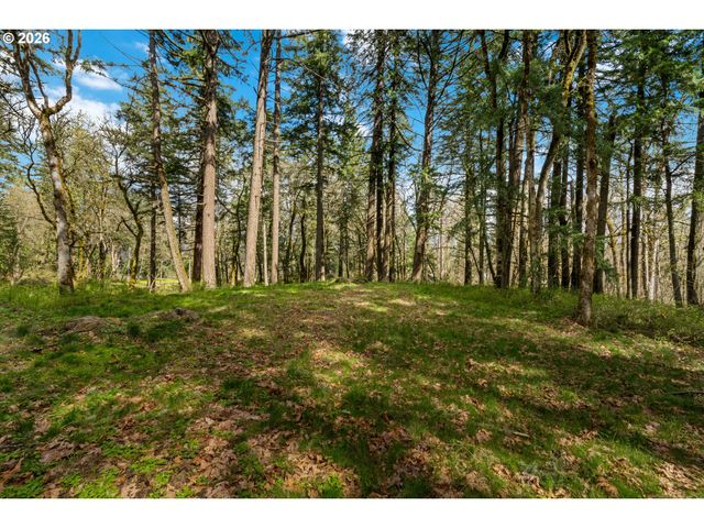 445 COUNTRY CLUB Rd, Hood River, OR 97031