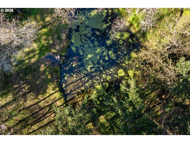 445 COUNTRY CLUB Rd, Hood River, OR 97031