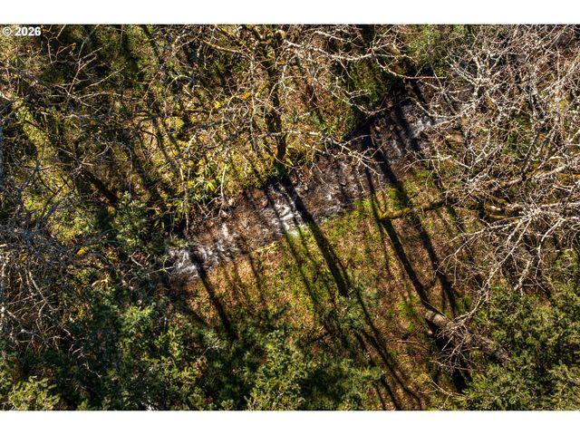 445 COUNTRY CLUB Rd, Hood River, OR 97031