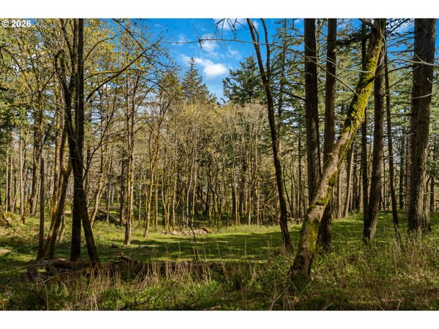 445 COUNTRY CLUB Rd, Hood River, OR 97031