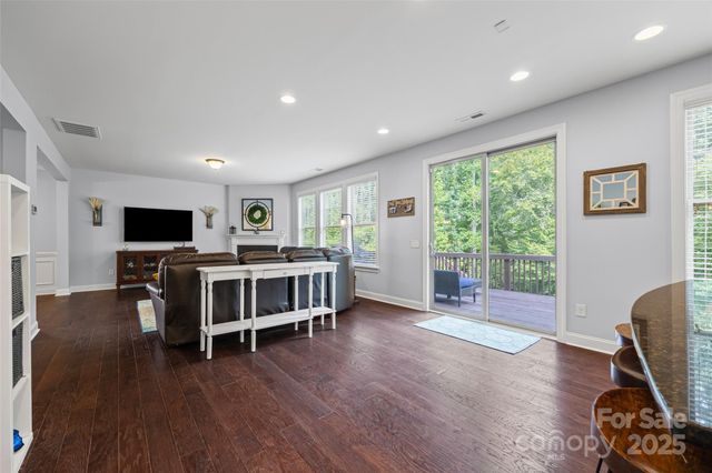15338 Oleander Drive, Charlotte, NC 28278