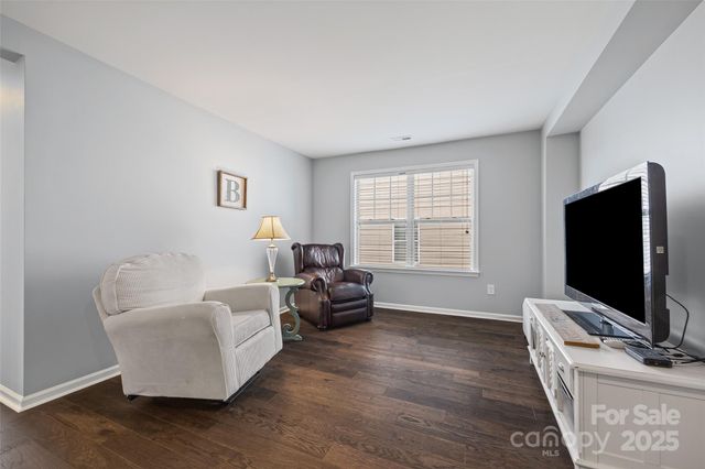15338 Oleander Drive, Charlotte, NC 28278