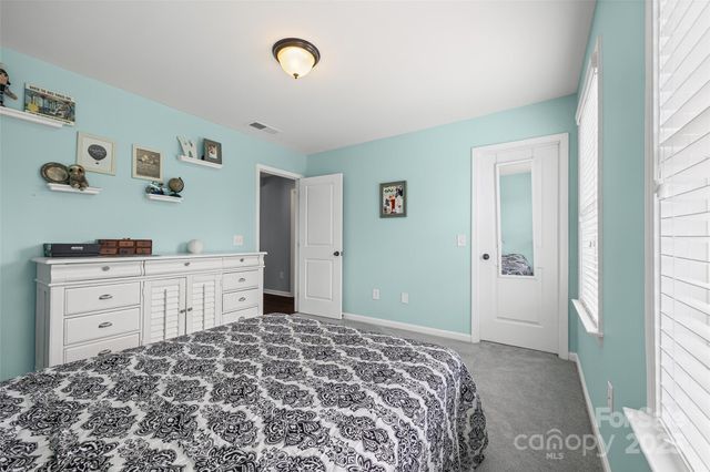 15338 Oleander Drive, Charlotte, NC 28278