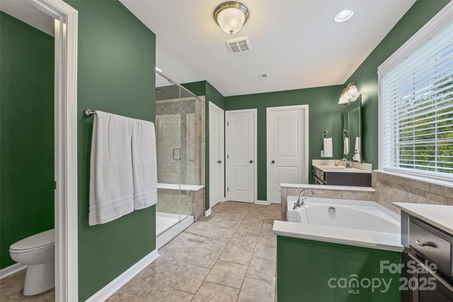 15338 Oleander Drive, Charlotte, NC 28278