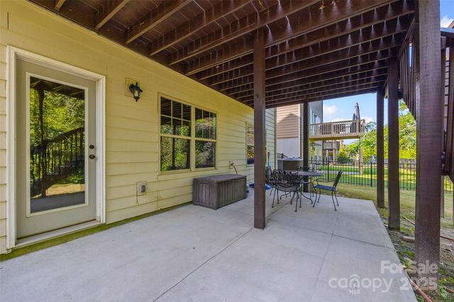 15338 Oleander Drive, Charlotte, NC 28278