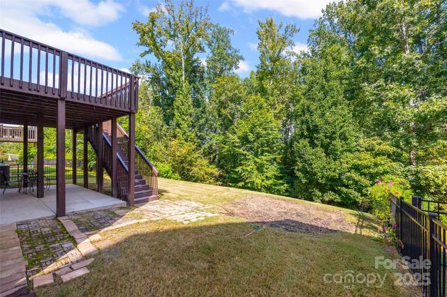 15338 Oleander Drive, Charlotte, NC 28278