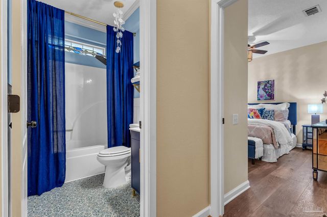 9895 Rail Cir, Pensacola, FL 32507