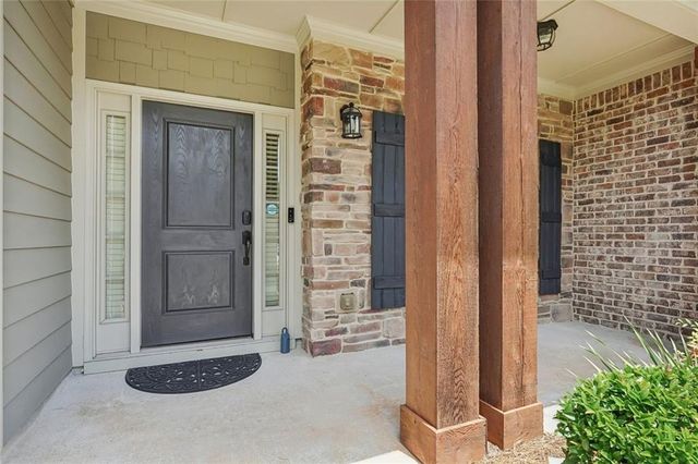 5811 Kendrix Ridge Drive, Sugar Hill, GA 30518
