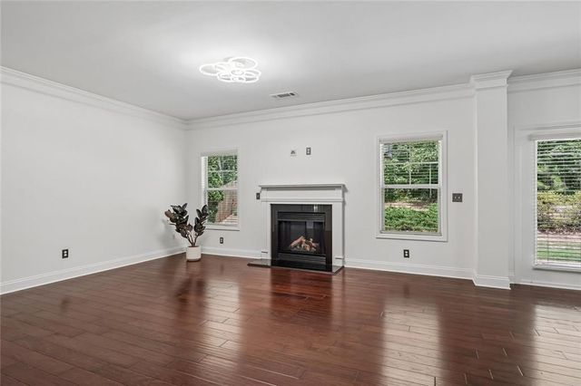 5811 Kendrix Ridge Drive, Sugar Hill, GA 30518