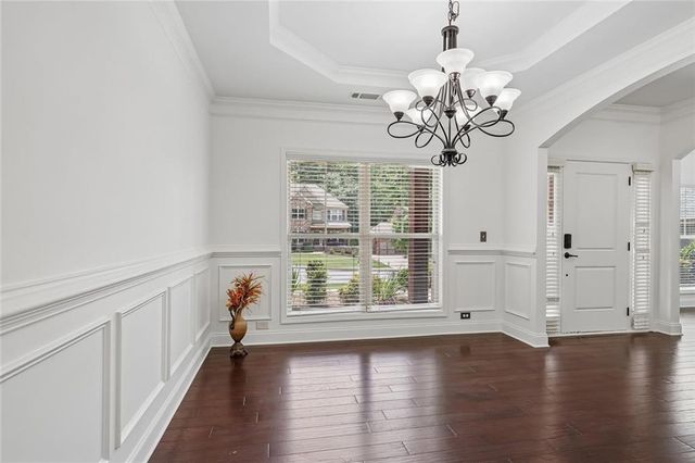 5811 Kendrix Ridge Drive, Sugar Hill, GA 30518