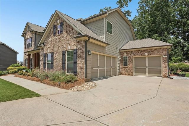 5811 Kendrix Ridge Drive, Sugar Hill, GA 30518