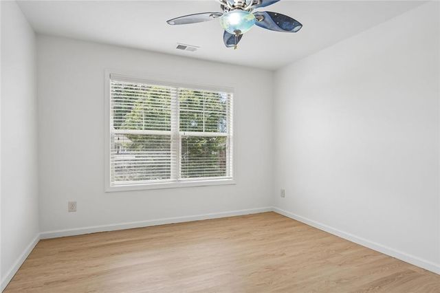5811 Kendrix Ridge Drive, Sugar Hill, GA 30518