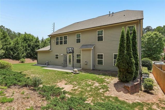 5811 Kendrix Ridge Drive, Sugar Hill, GA 30518