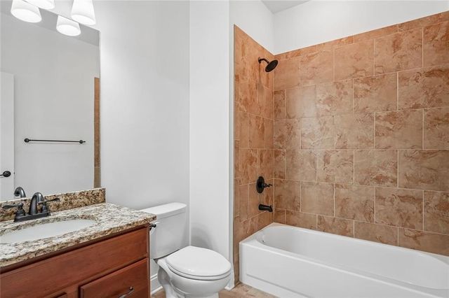 5811 Kendrix Ridge Drive, Sugar Hill, GA 30518