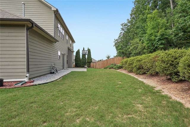 5811 Kendrix Ridge Drive, Sugar Hill, GA 30518