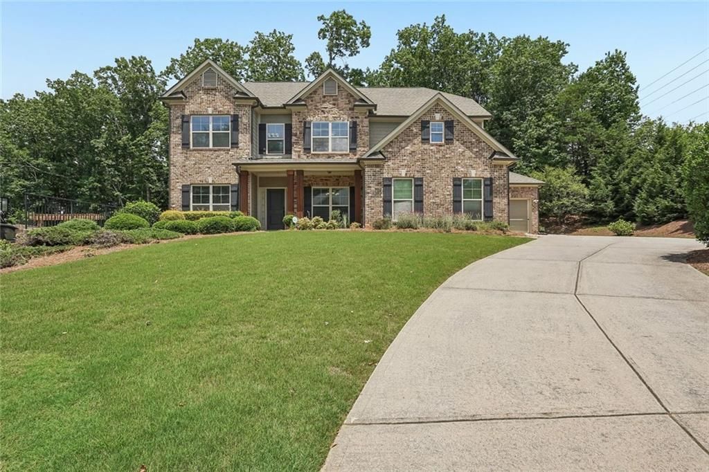 5811 Kendrix Ridge Drive, Sugar Hill, GA 30518