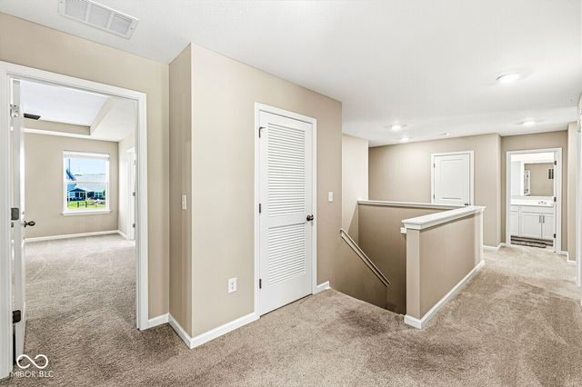 20427 N Pacific Avenue, Westfield, IN 46074