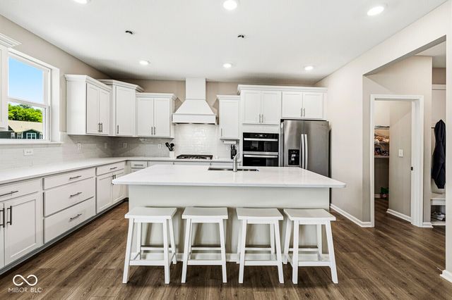 20427 N Pacific Avenue, Westfield, IN 46074