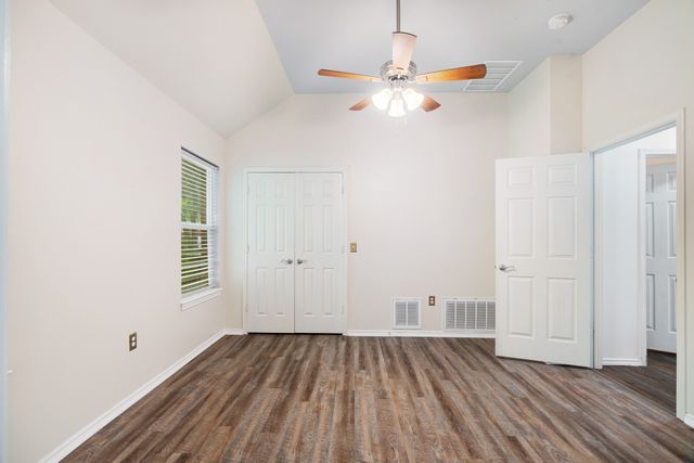 1150 35TH NE, Paris, TX 75462