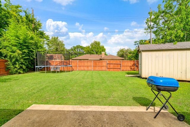 1150 35TH NE, Paris, TX 75462