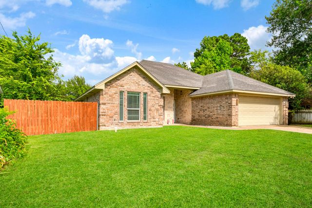 1150 35TH NE, Paris, TX 75462