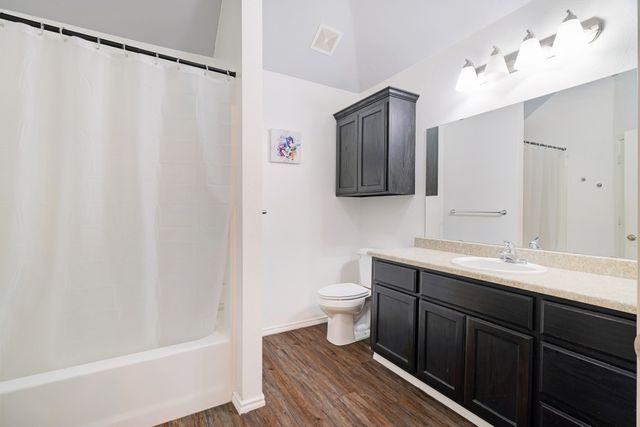 1150 35TH NE, Paris, TX 75462