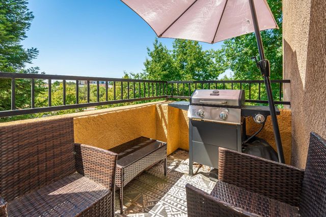 1716 Vessona Cir, Folsom, CA 95630